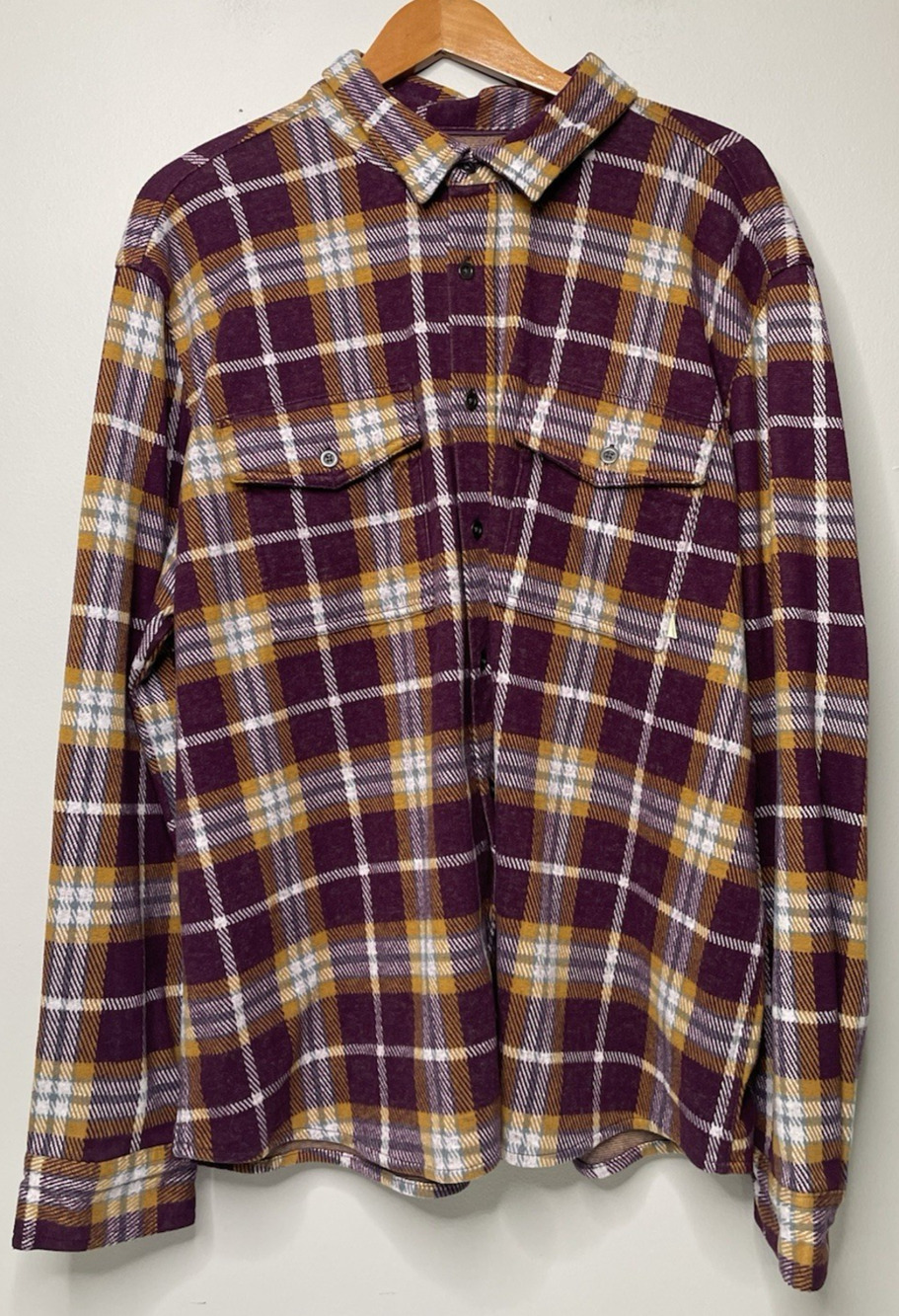 Lake & Trail Men’s XXL Plaid Flannel Shirt Plum Stretch Long Sleeve Button Up